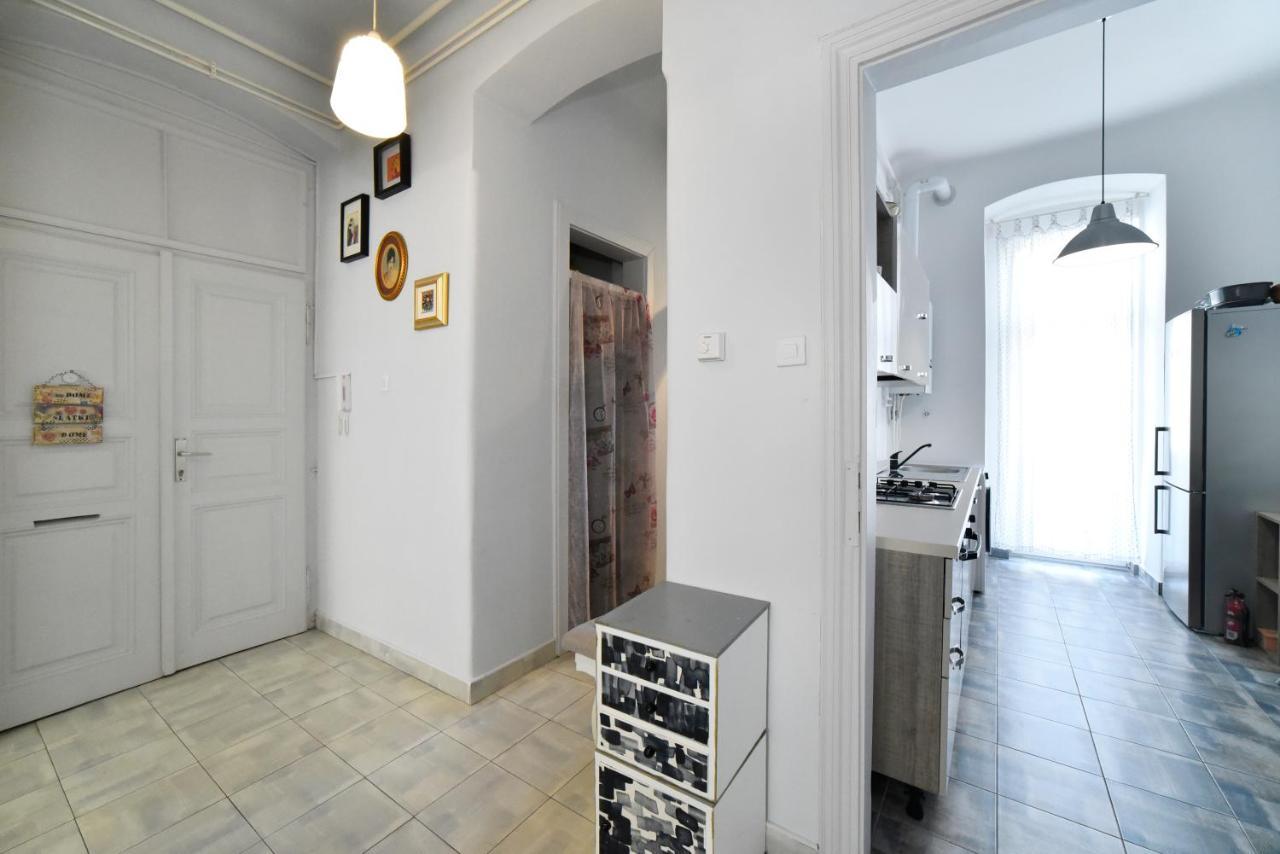 Apartament 1Br In Central Zagreb & Main Station, Free Parking Zewnętrze zdjęcie